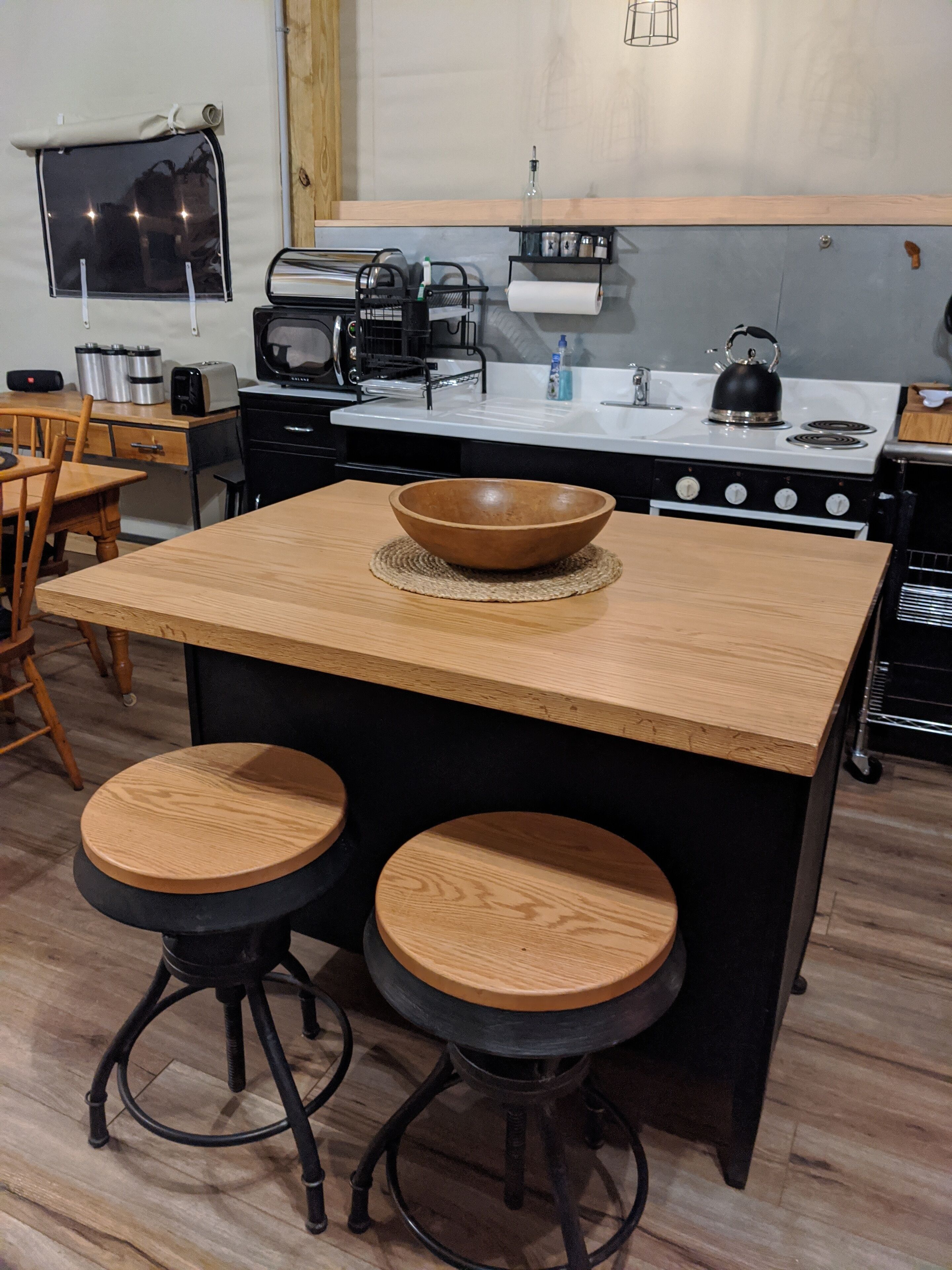 冰箱、微波炉、烤箱、炉灶