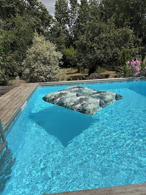 Piscine extérieure