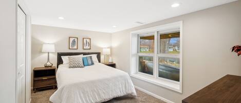 4 Schlafzimmer, Schreibtisch, kostenloses WLAN, Bettwäsche