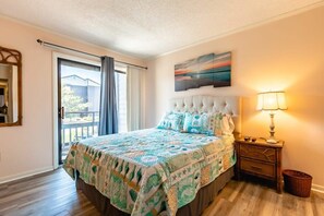 3 bedrooms, WiFi, bed sheets - Ocean View Suite at Tilghman Top Location (North Myrtle Beach)