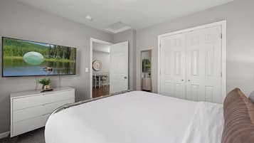2 bedrooms, iron/ironing board, travel cot, WiFi