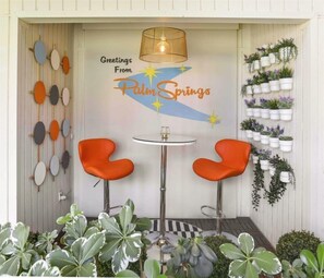 Condo (Los Felices M104) | Dining