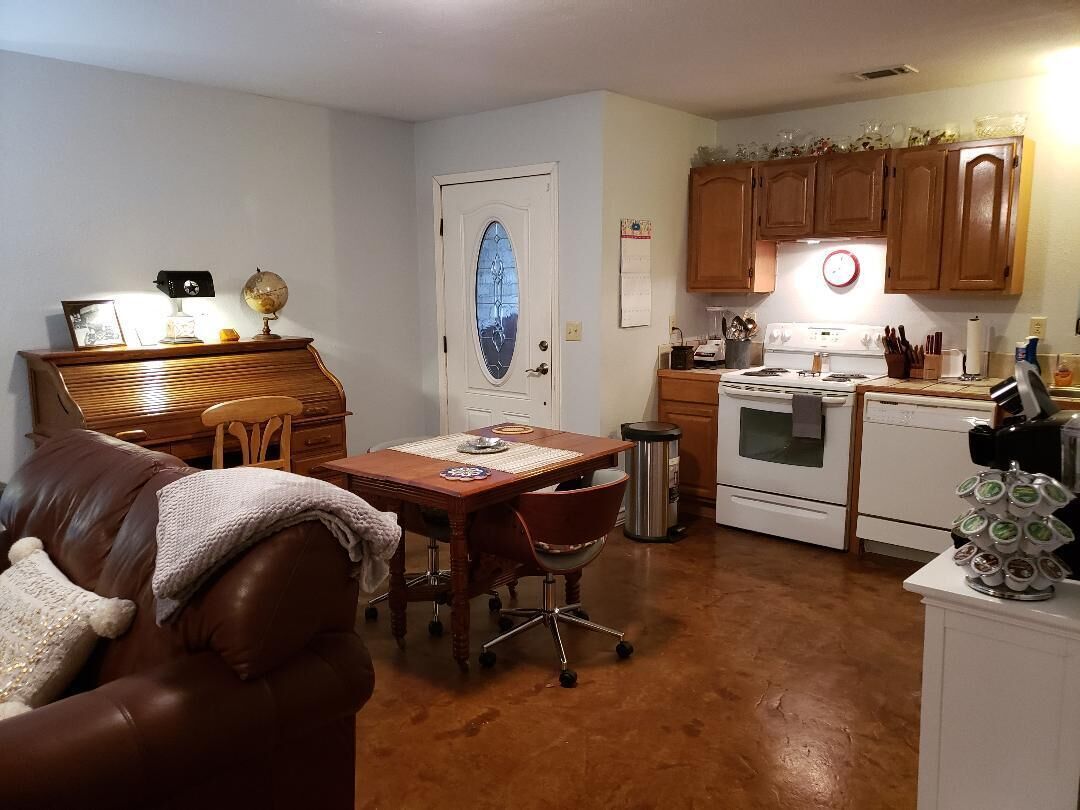 Yamparika Haven -  Country Atmosphere near Shepard AFB and Wichita Falls