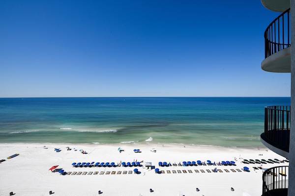 Condo, 2 quartos, sacada, vista para o oceano (1206) | Vista do quarto