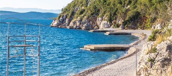 Awesome home in Dramalj with WiFi