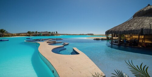 Largest Terrace on the Ocean in Cabo! SUPER PENTHOUSE w/ 4,500 sq ft Terrace!!
