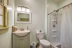 Free toiletries, hair dryer, towels