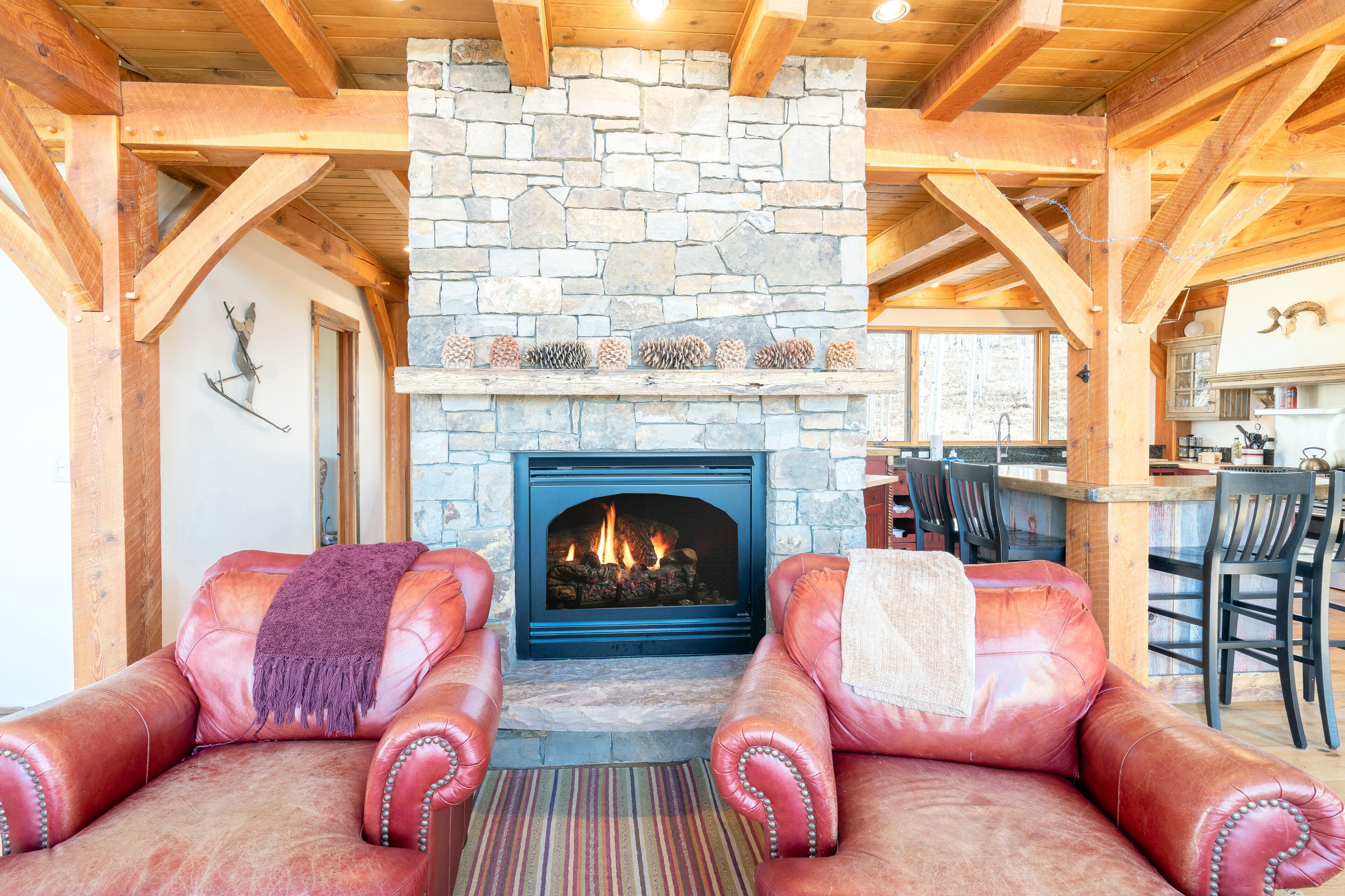 Luxury home with majestic mountain views, private hot tub, fireplace & deck