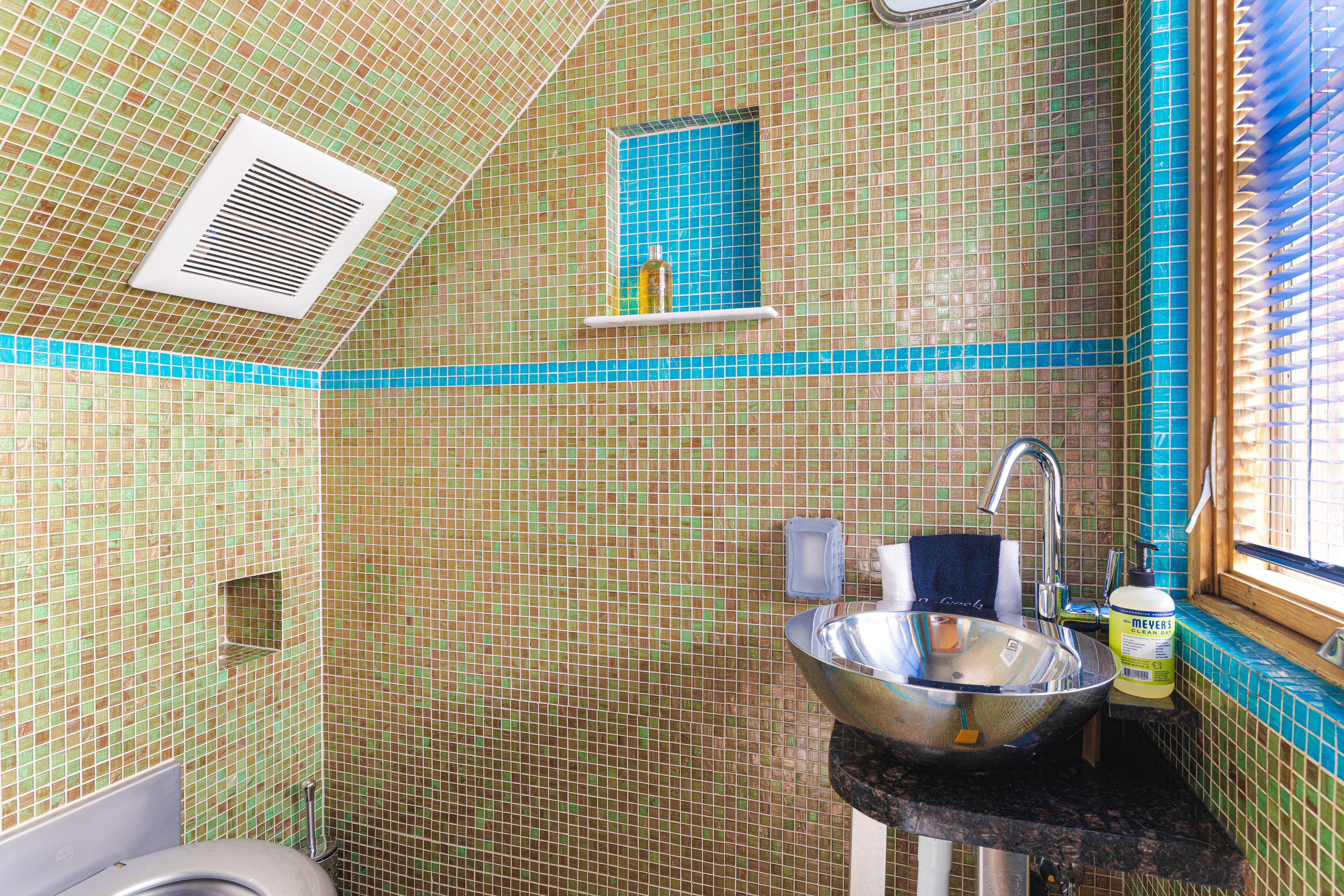 Townhome in the heart of Telluride with elevator - walk to lifts & Main St.