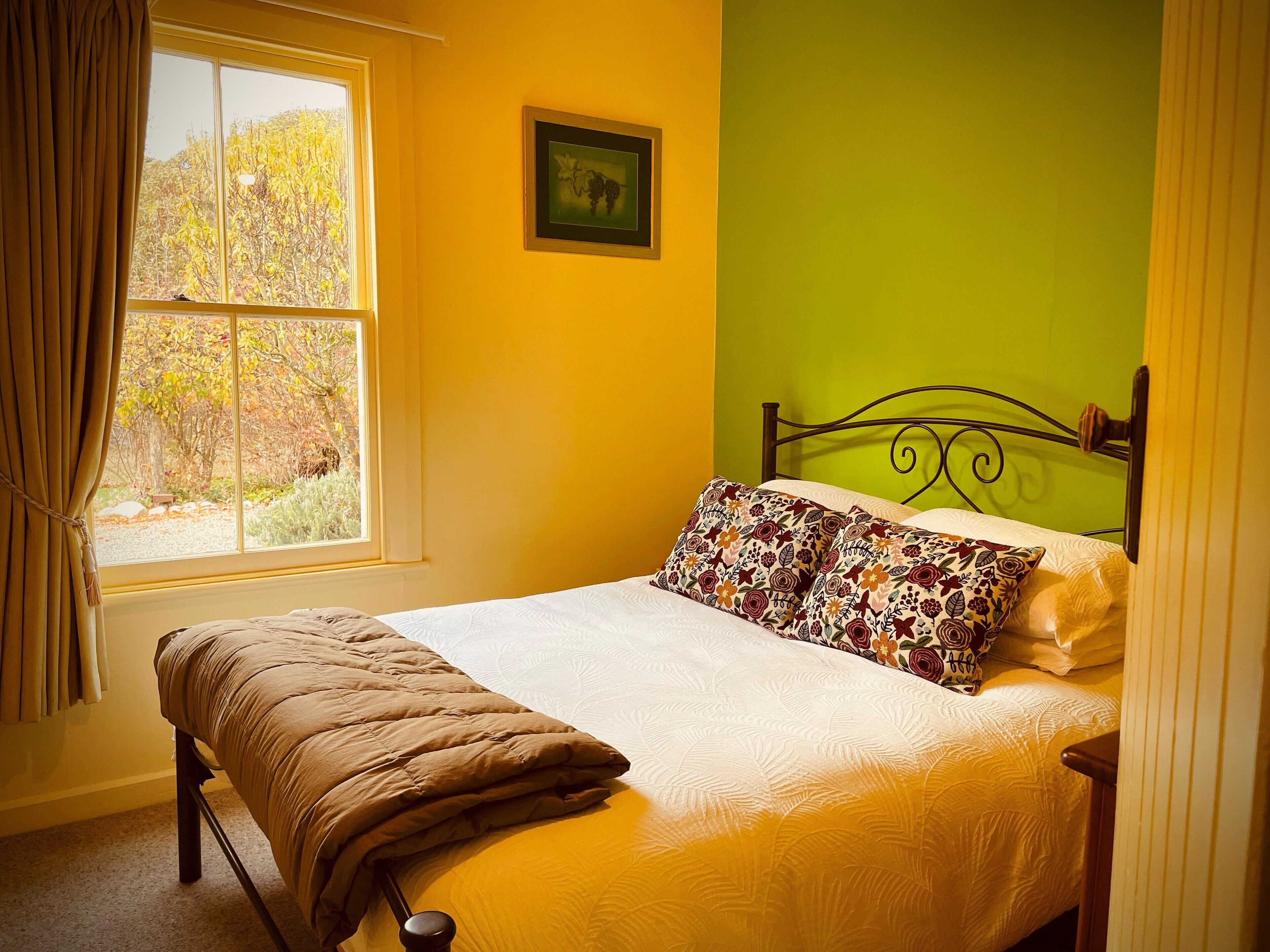 2 多间卧室、办公桌、熨斗/熨衣板、免费 WiFi