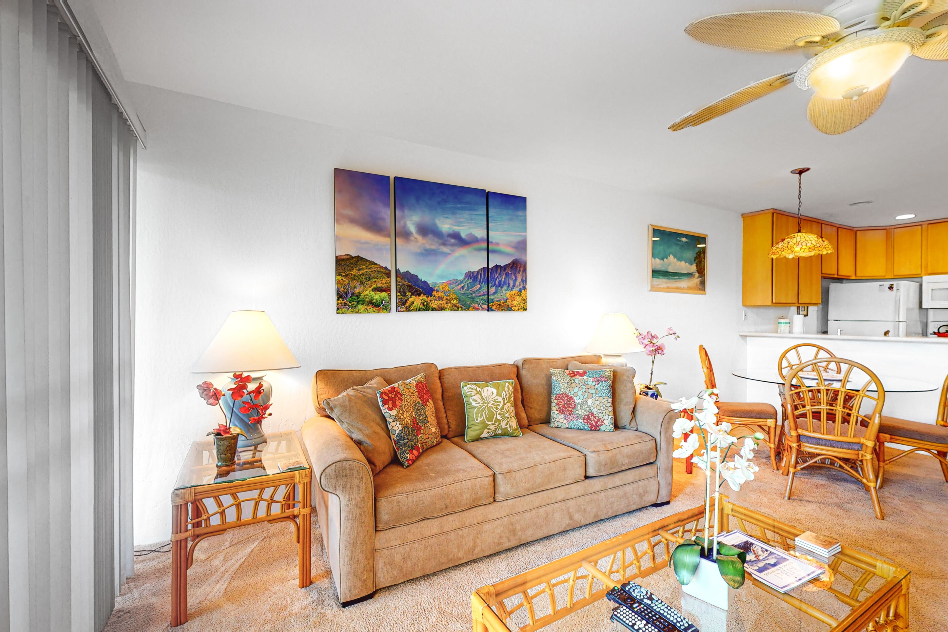 Hale Kamaole Condo w/ Shared Pool, Shared Grill, Private Washer/Dryer