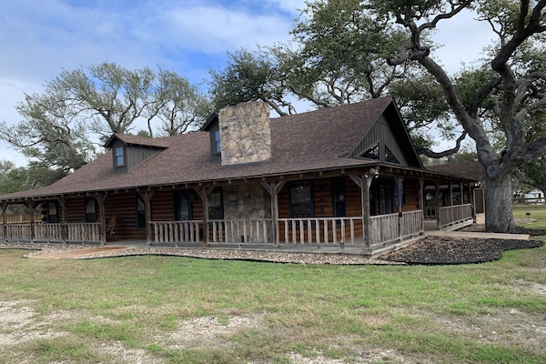 Welcome to the Bartrosa!