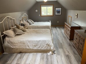 3 Schlafzimmer, Bügeleisen/Bügelbrett, kostenloses WLAN, Bettwäsche