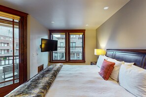 3 Schlafzimmer, Bügeleisen/Bügelbrett, Internetzugang, Bettwäsche