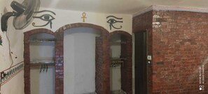 Individually decorated, individually furnished, free WiFi, bed sheets - Luxor Old Nile Hotel (Luxor)