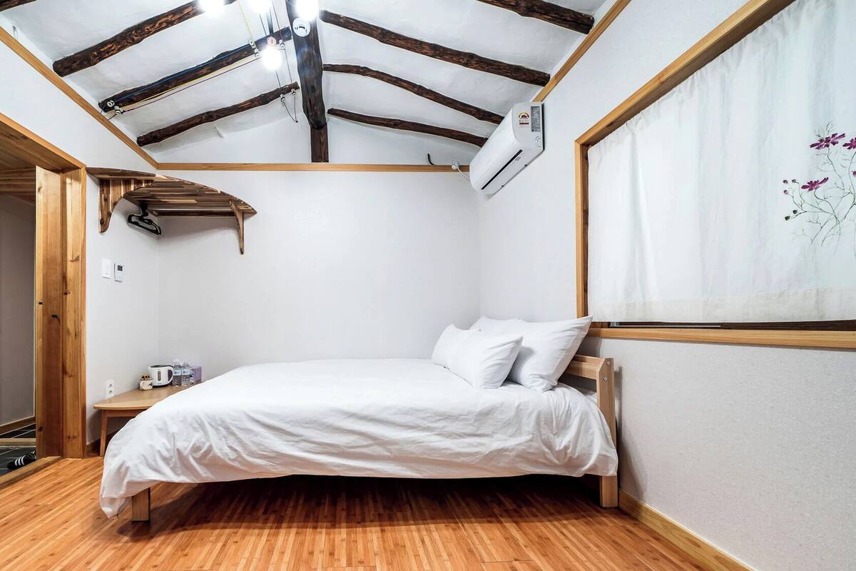 1 bedroom, free WiFi