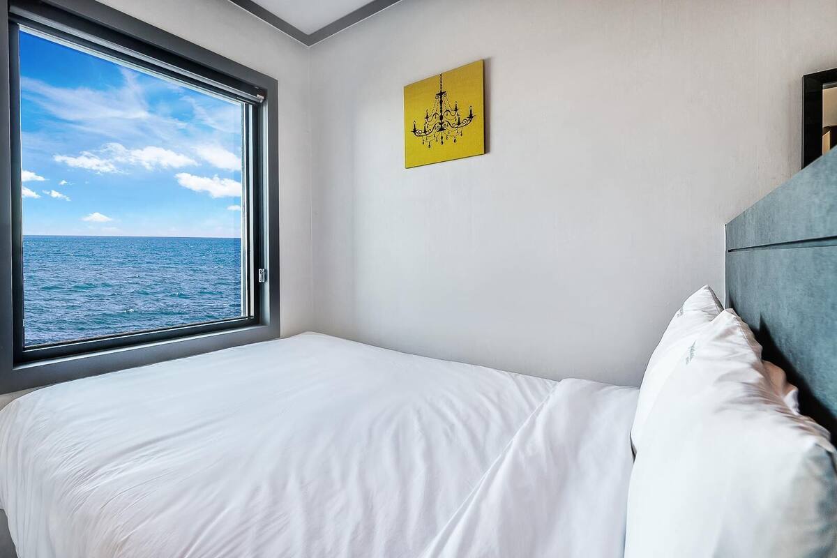 Basic Room, 1 Bedroom (Dubai) | 1 bilik tidur, Wi-fi percuma 