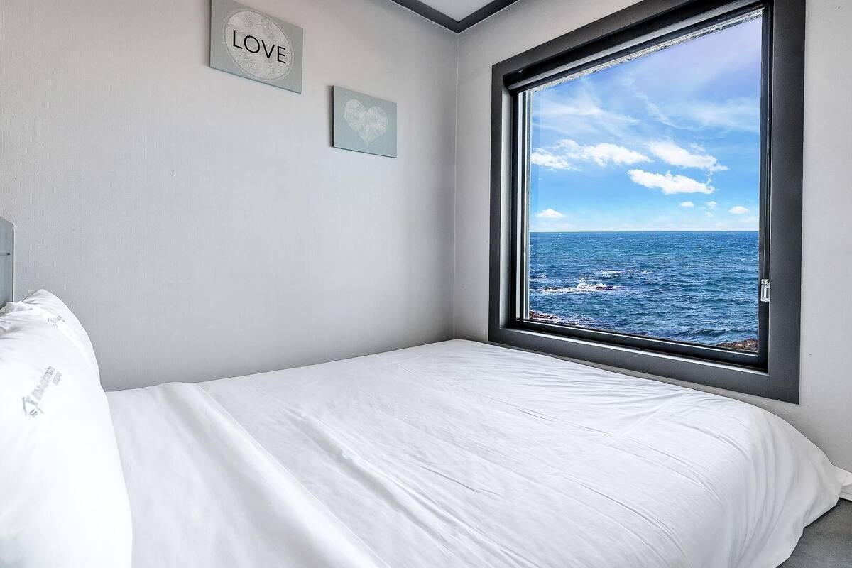 Basic Room, 1 Bedroom (La Punta) | 1 bilik tidur, Wi-fi percuma 