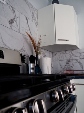 Fridge, microwave, oven, stovetop