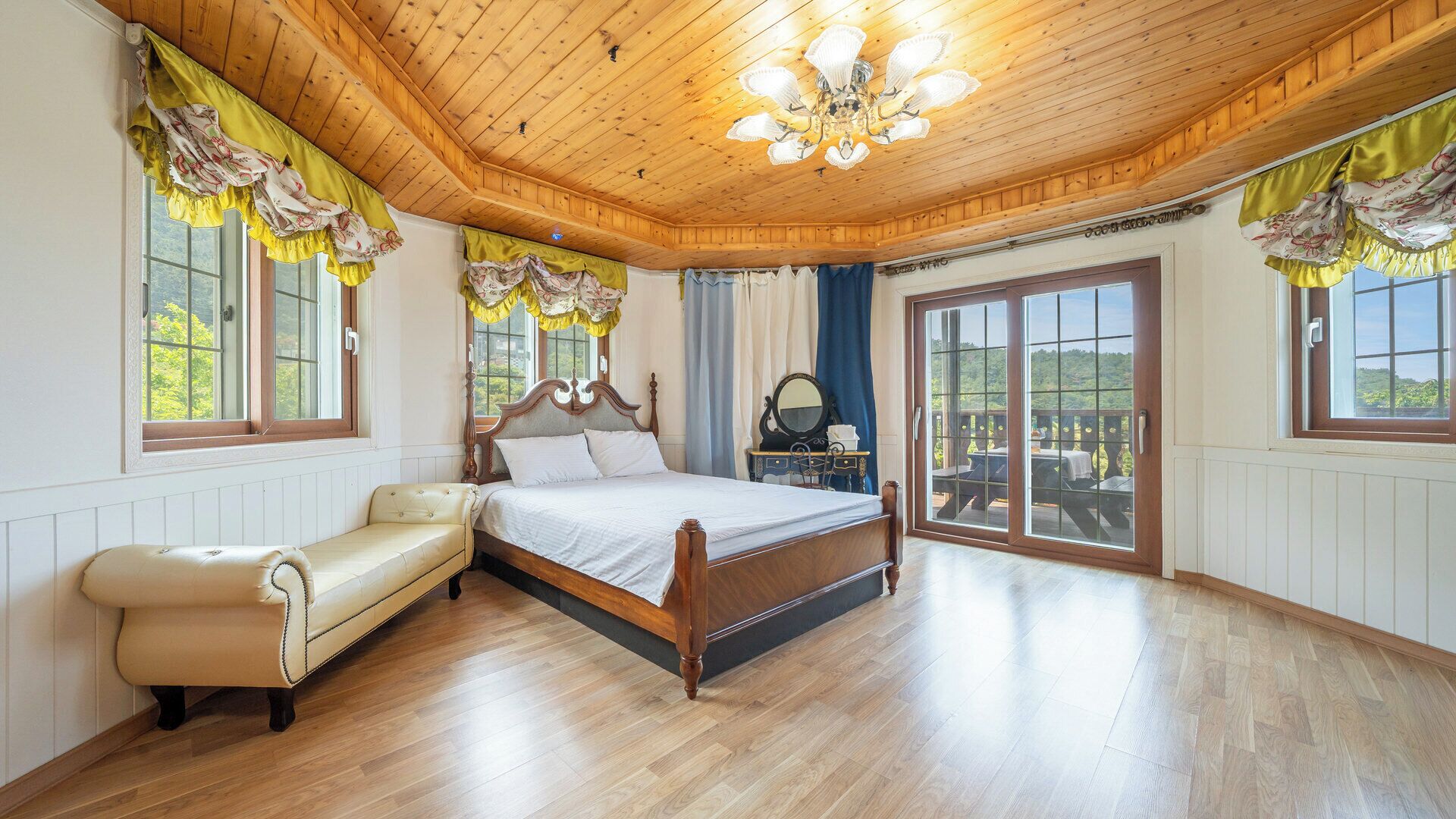 Basic Room, 1 Bedroom (Maldives(SPA)) | 1 bedroom, WiFi (free)