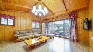 1 bedroom, WiFi (free)