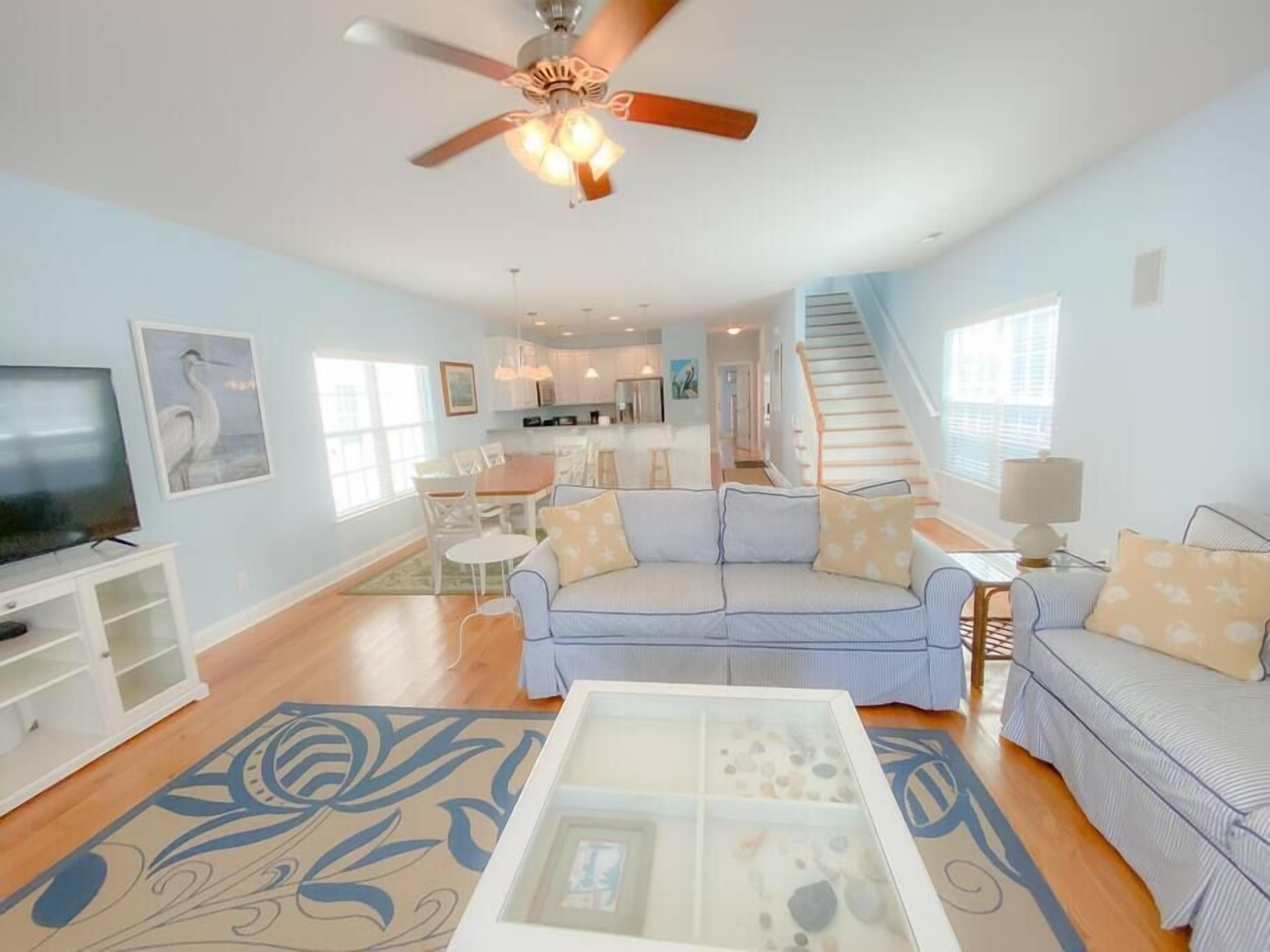 ☀️ 3 Porch / 5.5 Private Bathrooms / Beach Access