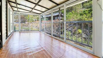 Basic Room, 1 Bedroom (Annex) | 1 bedroom, free WiFi