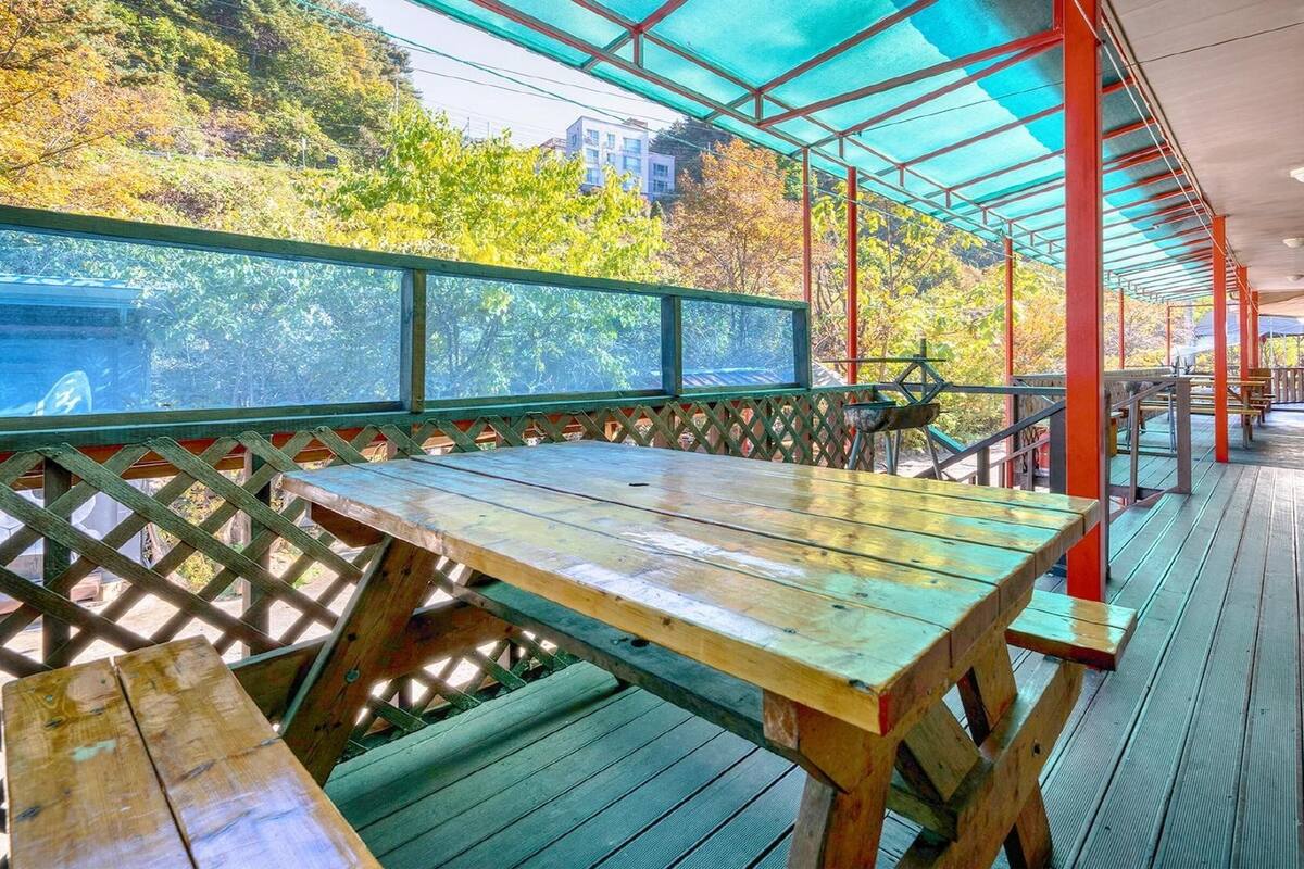 Basic-rum - 1 sovrum (Daisy) | 1 sovrum och gratis wi-fi