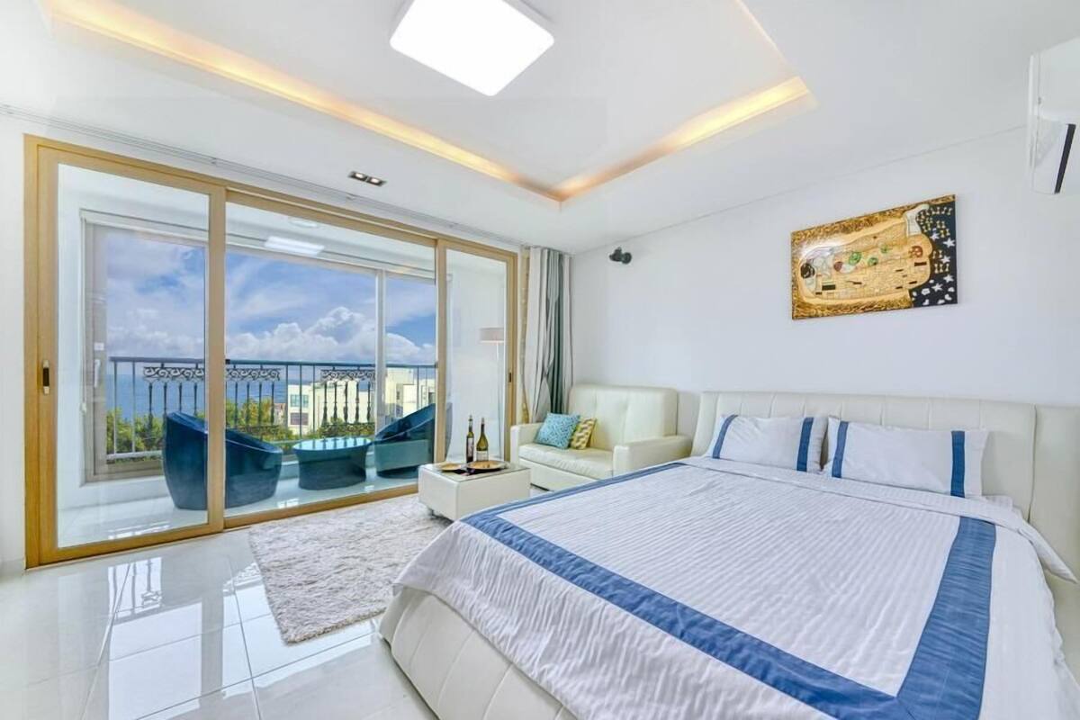 Habitación básica, 1 habitación (302(Side Ocean View)) | 1 habitación y wifi gratis