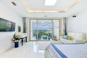 Habitación básica, 1 habitación (302(Side Ocean View)) | 1 habitación y wifi gratis 