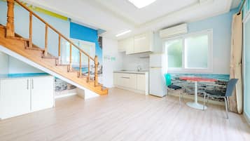 Basic Room, 2 Bedrooms (B-Bada) | 1 bedroom, free WiFi