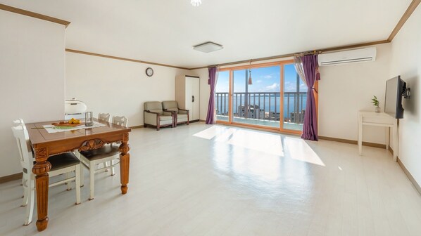 Basic Room, 1 Bedroom (Bawedolkkot ( F3 ))