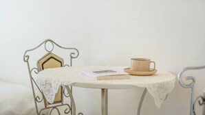 ห้องเบสิก, 1 ห้องนอน (Gurumpaerangikkot ( F3 ))