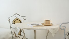 ห้องเบสิก, 1 ห้องนอน (Gurumpaerangikkot ( F3 )) | 1 ห้องนอน, Wi-Fi ฟรี