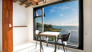 Basic Room, 1 Bedroom (403Couple) | 1 bedroom, free WiFi - Geoje Big Sol Pension (Geoje)