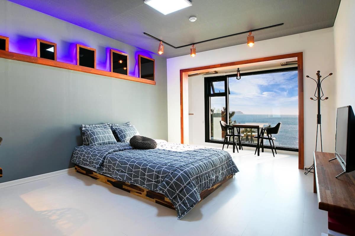 Basic Room, 1 Bedroom (403Couple)