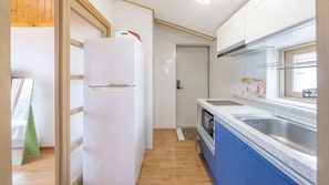 Basic Room, 1 Bedroom (Gaon) | 1 bedroom, free WiFi