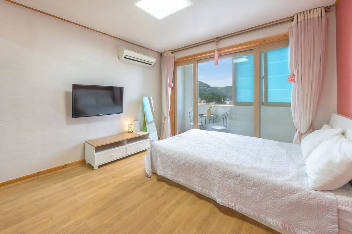 Basic Room, 1 Bedroom (Ara) | 1 bedroom, free WiFi