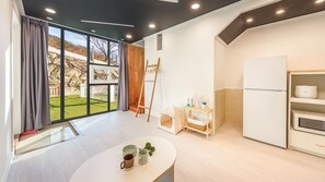 Basic Room, 1 Bedroom (Napolly 6) | 1 bedroom, free WiFi