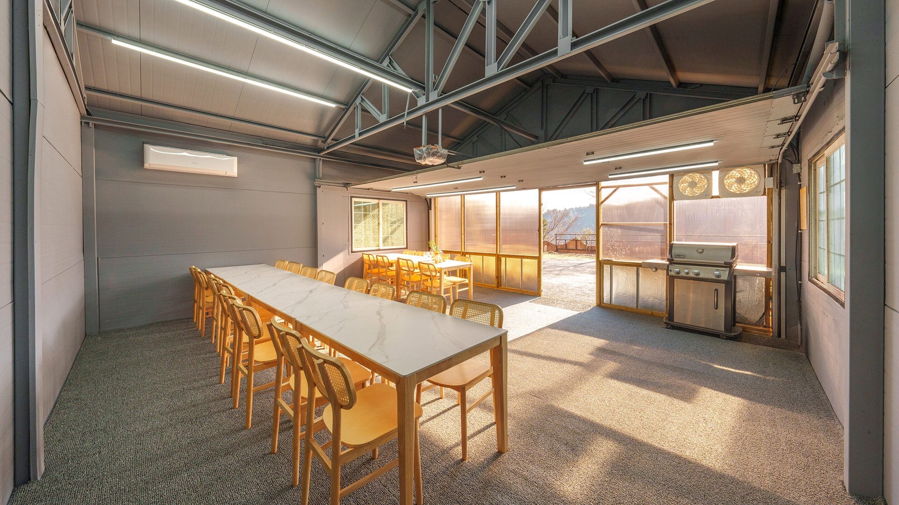 Basic Room, 5 Bedrooms (Santamaria (BBQ))