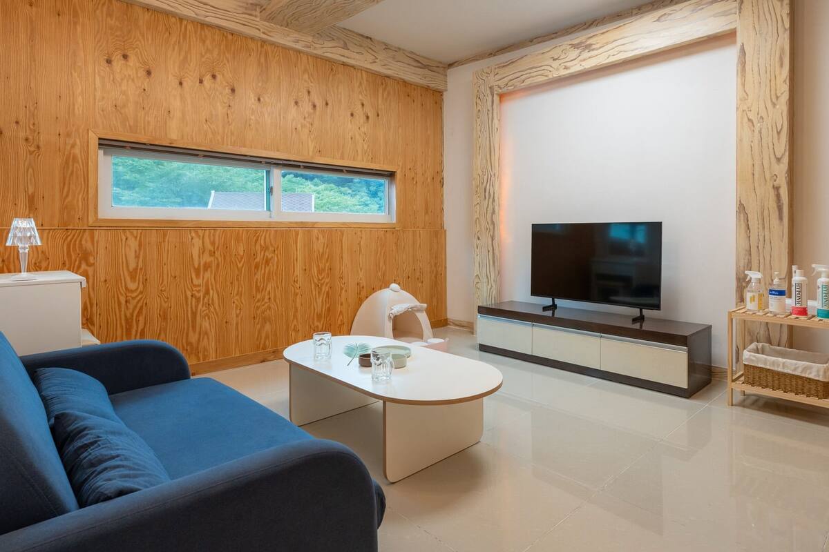 Basic Room, 2 Bedrooms (Napolly 7) | 1 bilik tidur, Wi-fi percuma