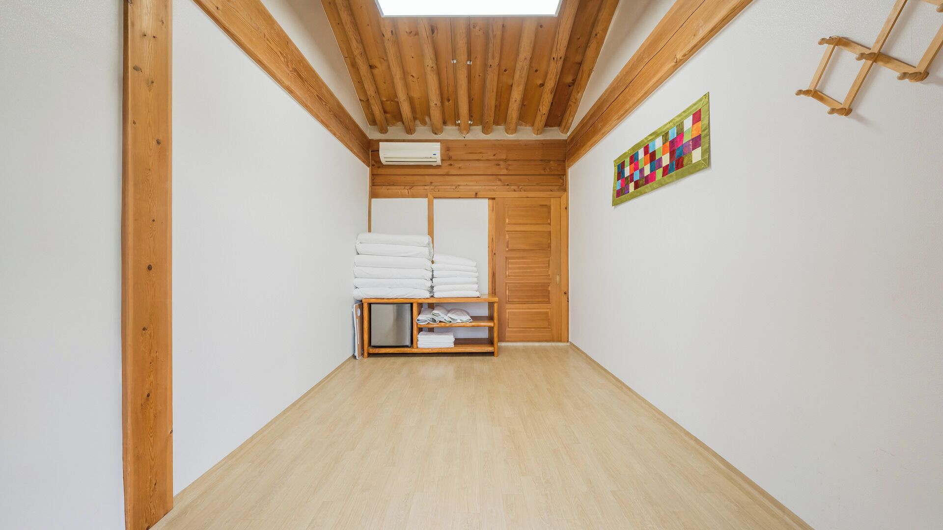 Chambre de base, 1 chambre (Heabaragi) | 1 chambre, accès au Wi-Fi (inclus)