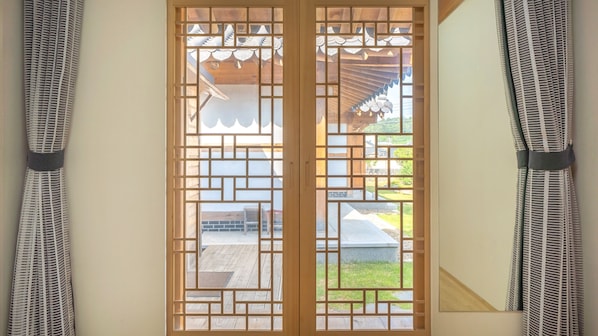 Basic Room, 1 Bedroom (Moogungwha) | 1 bedroom, free WiFi - Gyeongju Wadamjung Hanok Pension (Gyeongju)