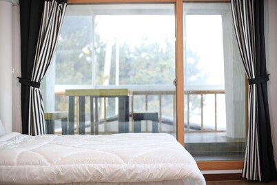 Gangneung Undukmaru Pension