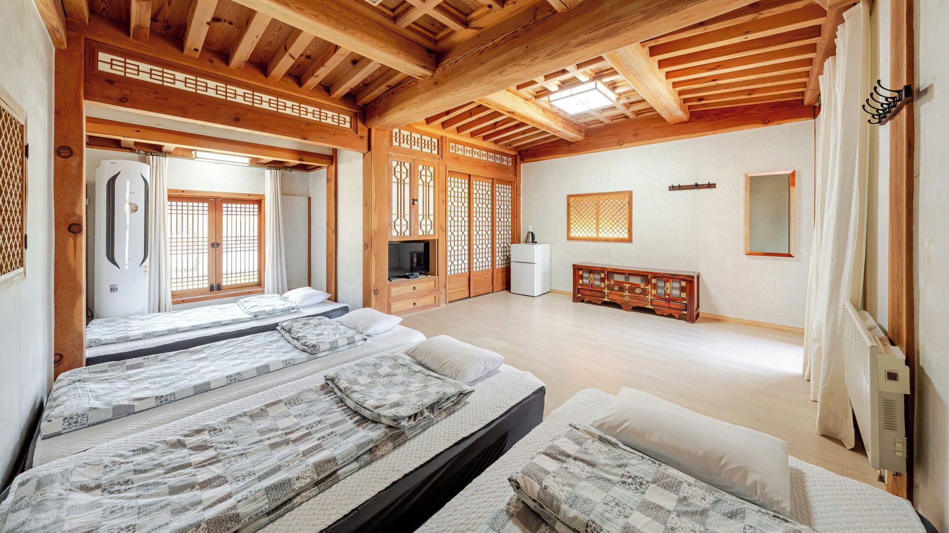 Basic Room, 1 Bedroom (Yushinjae C Primium) | 1 bedroom, free WiFi