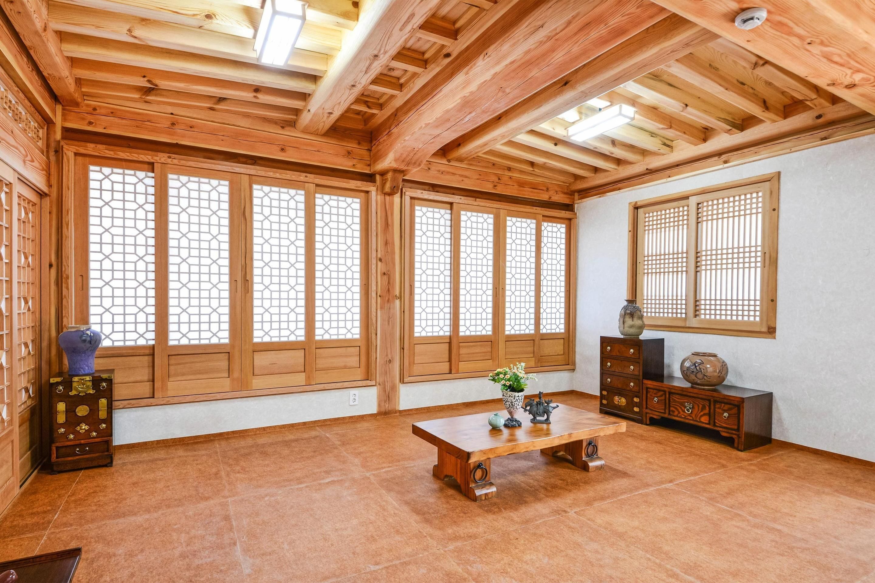 Basic Room, 2 Bedrooms (Sundojae) | 1 bedroom, free WiFi