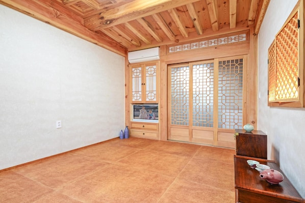 1 bedroom, free WiFi