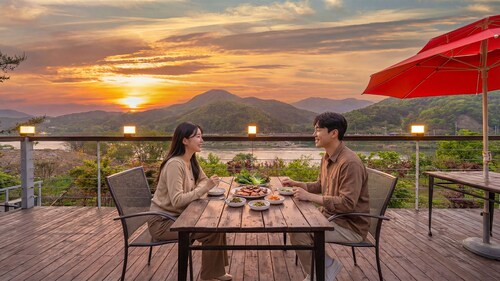 Gapyeong Rowa River View Pension