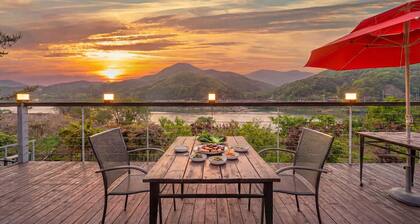 Gapyeong Rowa River View Pension