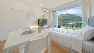 Basic Room, 1 Bedroom (Daisy(River View))